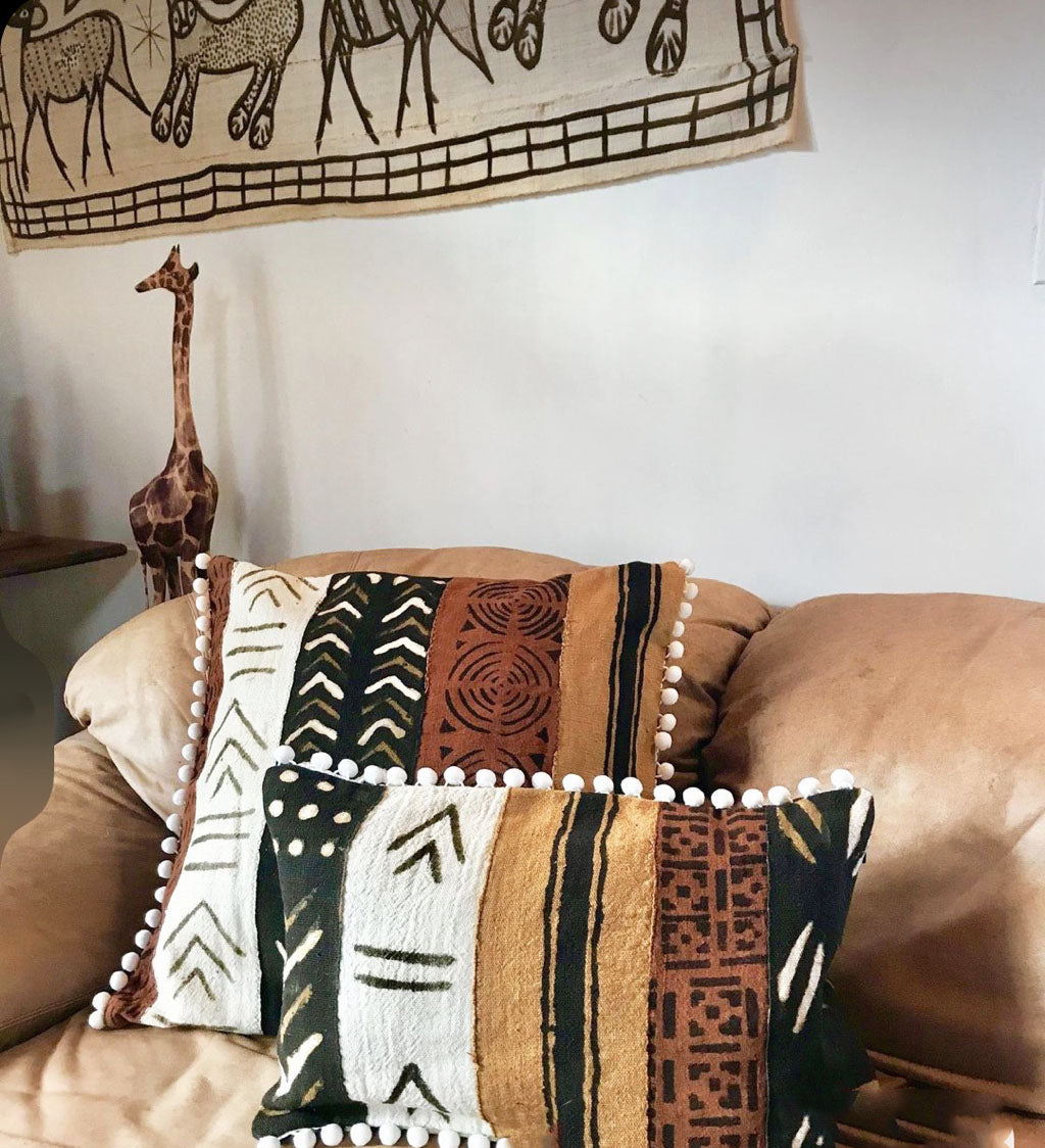 # 5729 African Black and White Mud Cloth Textile Mali 62" by 36"
