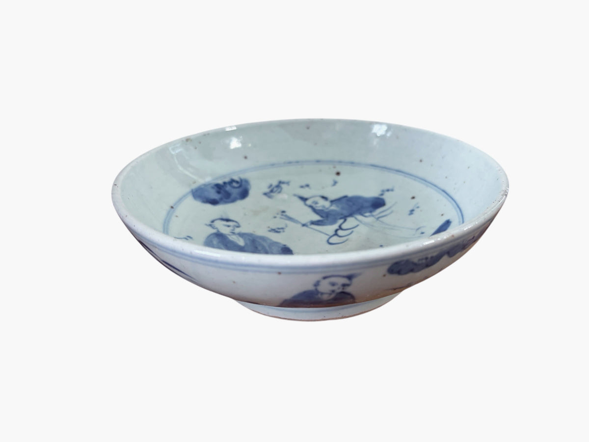 #6620 Early 19th c Chinoiserie Porcelain Blue and white Bowl w/ Kids
