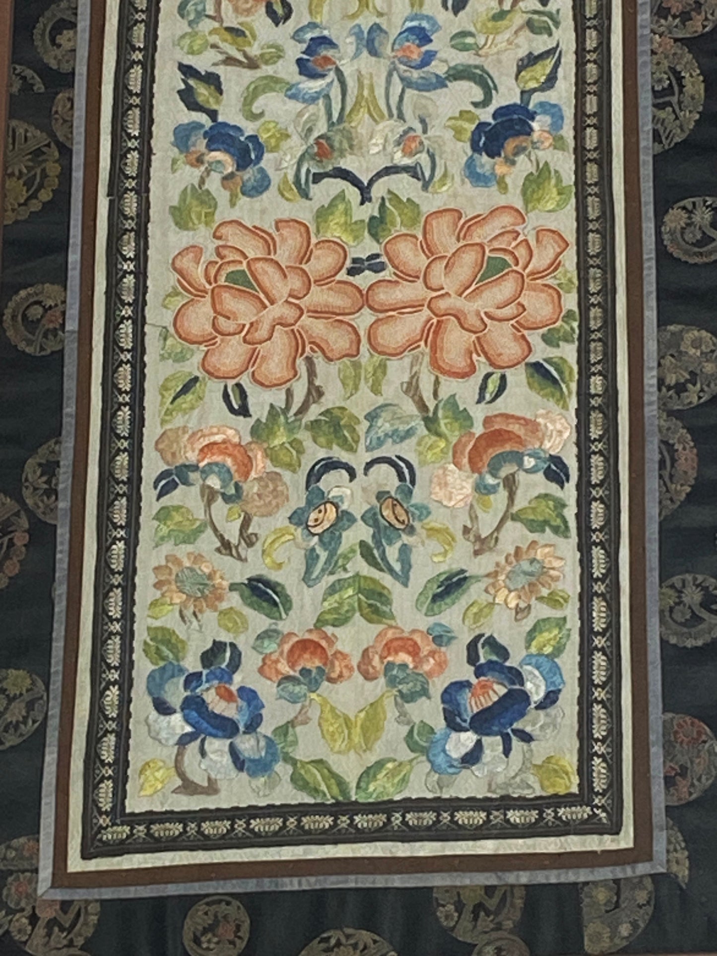#1648/6012 Superb Chinese Silk hand embroidery Panel 19th Century Framed 20.5" H