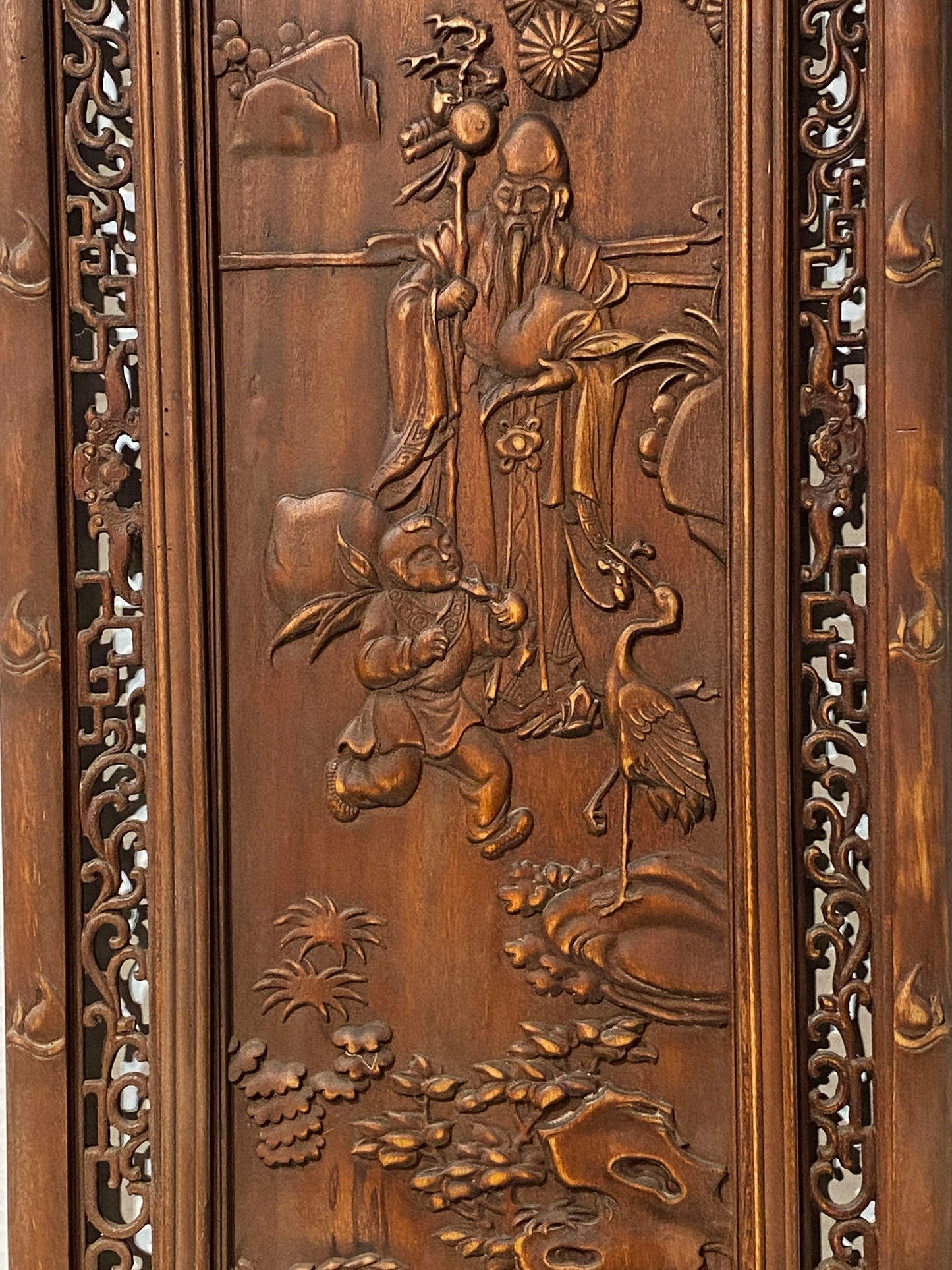 #5533 Chinoiserie Wood Wall Panel W/Figures 49" H