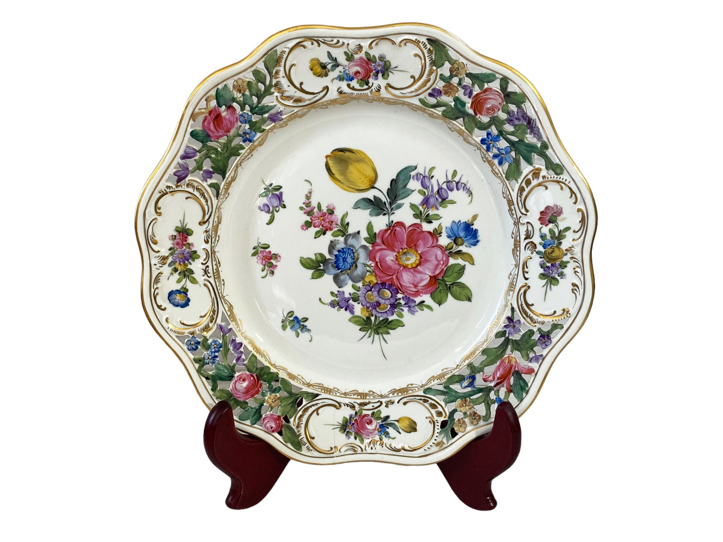 #7916 Reticulated Pierced Porcelain Flowers Cabinet Plate Dresden 11" D