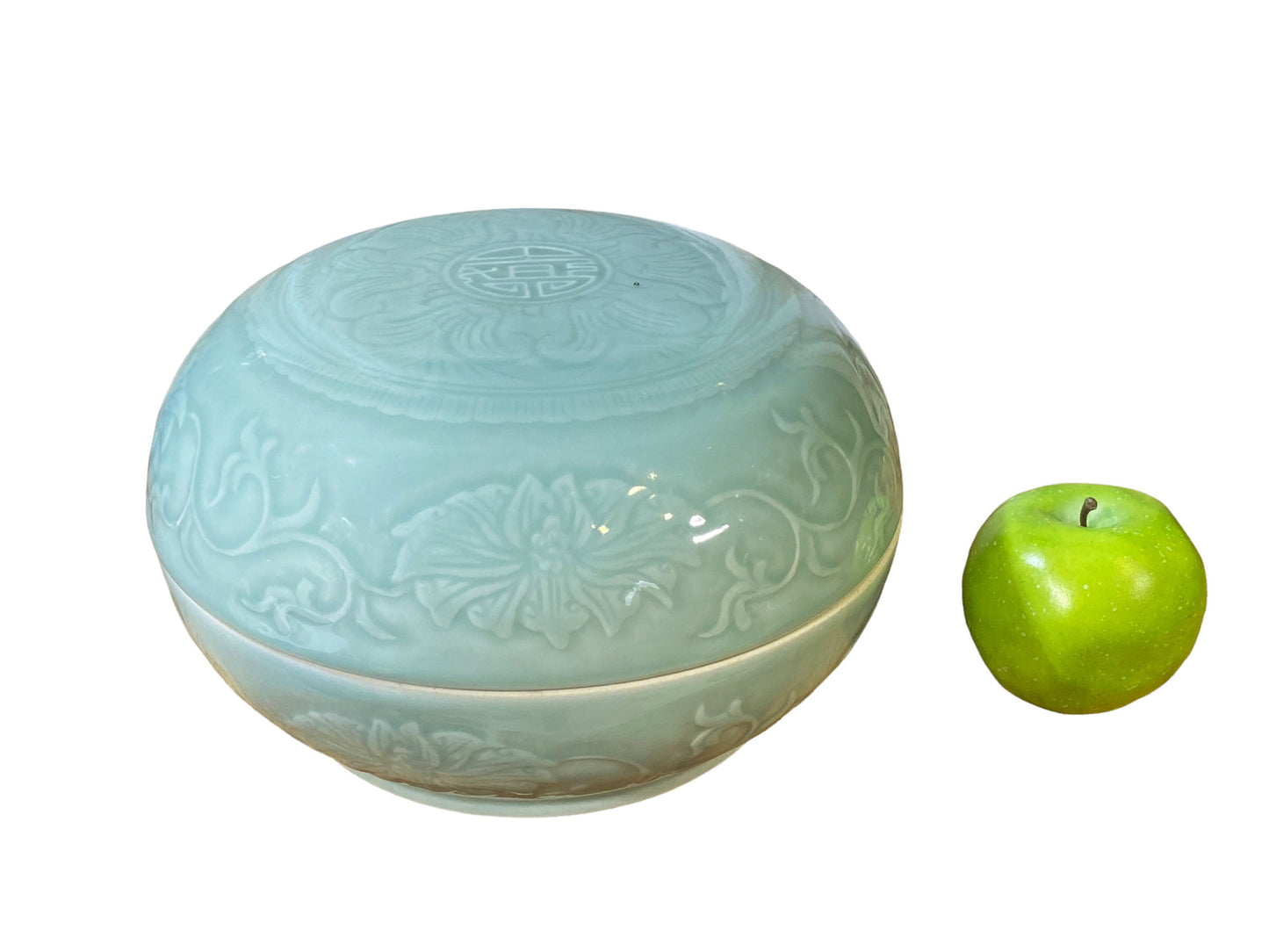 #7074 Chinese Hand Carved Celadon Box 9.5" Diameter