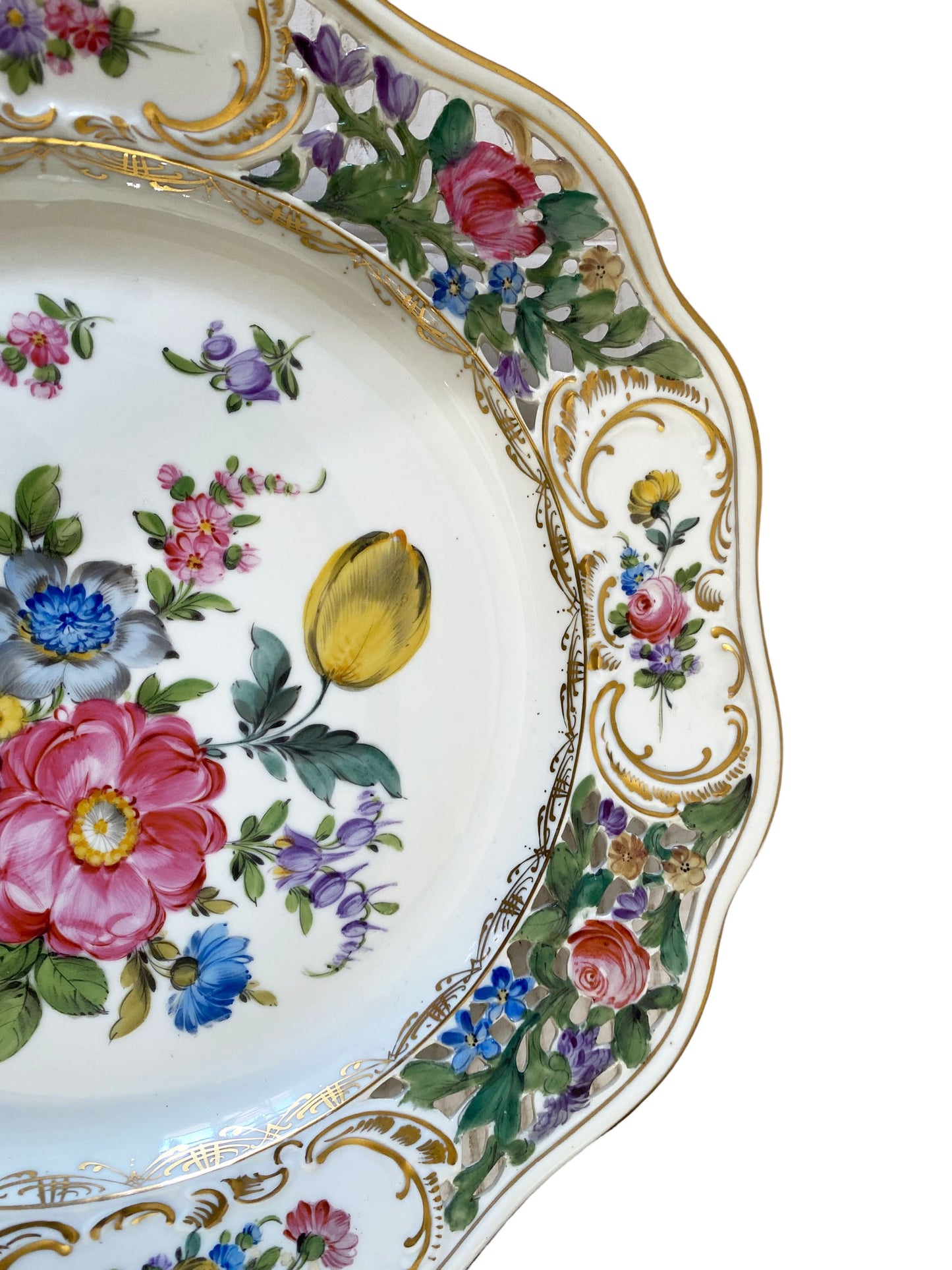 #7916 Reticulated Pierced Porcelain Flowers Cabinet Plate Dresden 11" D
