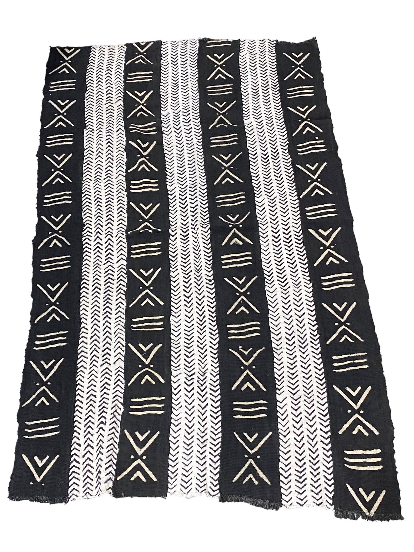 # 5729 African Black and White Mud Cloth Textile Mali 62" by 36"