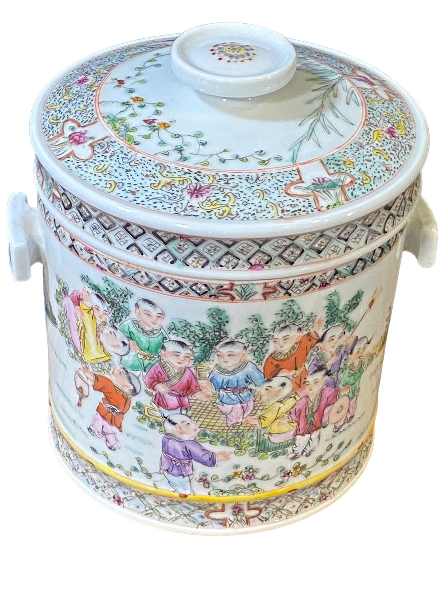 # 3455 Chinoiserie Famille Rose Porcelain Tea Canister 8.5" H