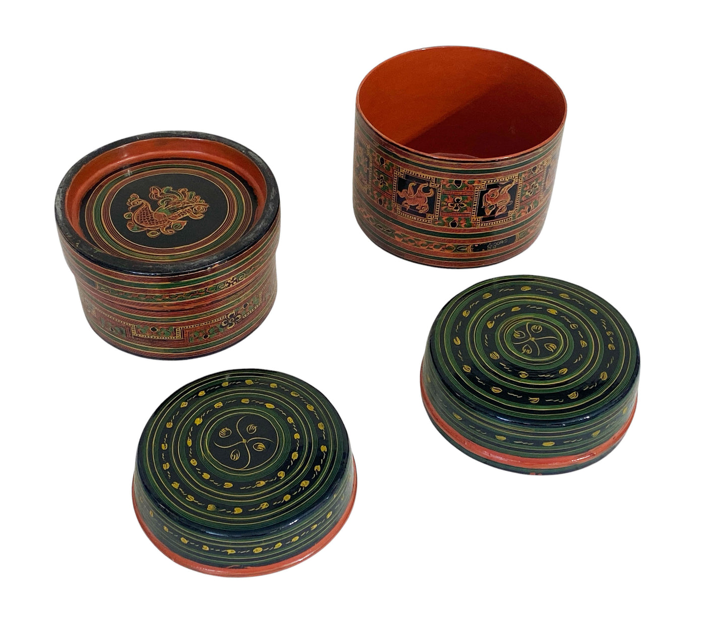 #6379 Vintage Burmese Asian Lacquer Wood Hand Painted Betel Box 5" H