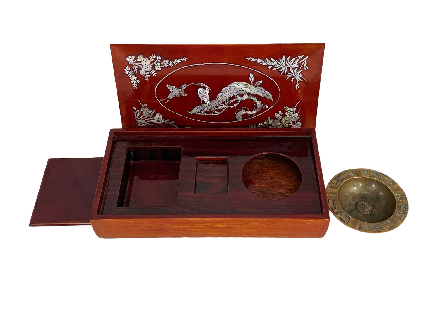 #6137 Vintage Korean Mother-Of-Pearl Inlaid Cigar Lacquer Box and ashtray