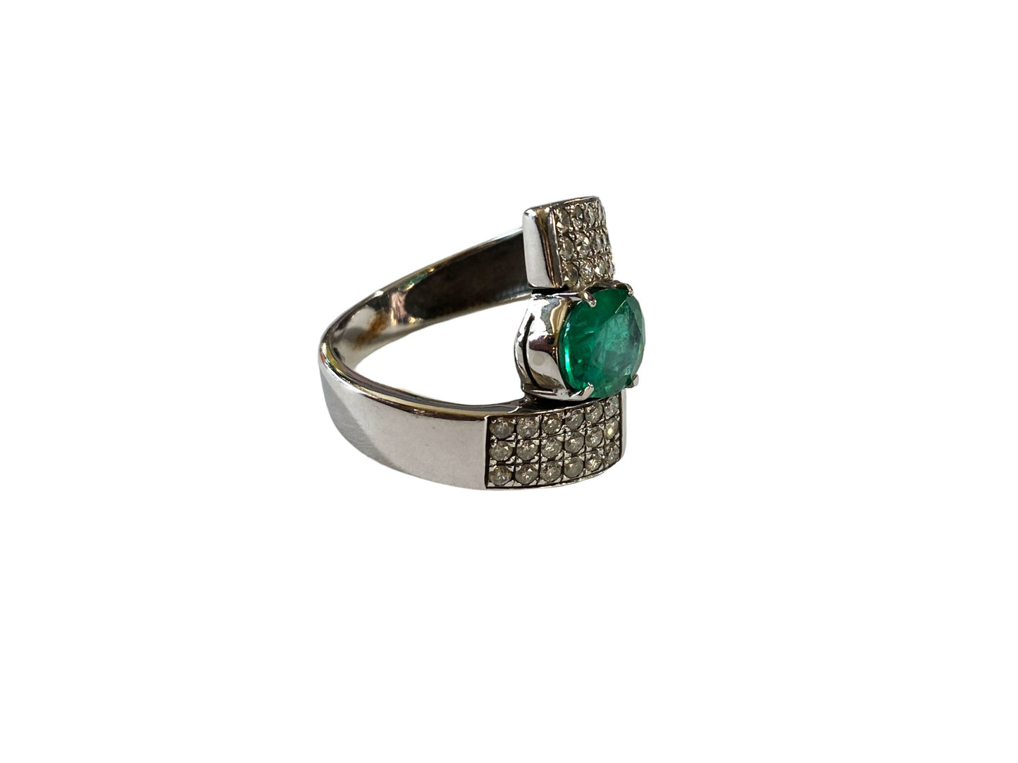 #7141 Elegant Colombian Emerald and Diamond Ring