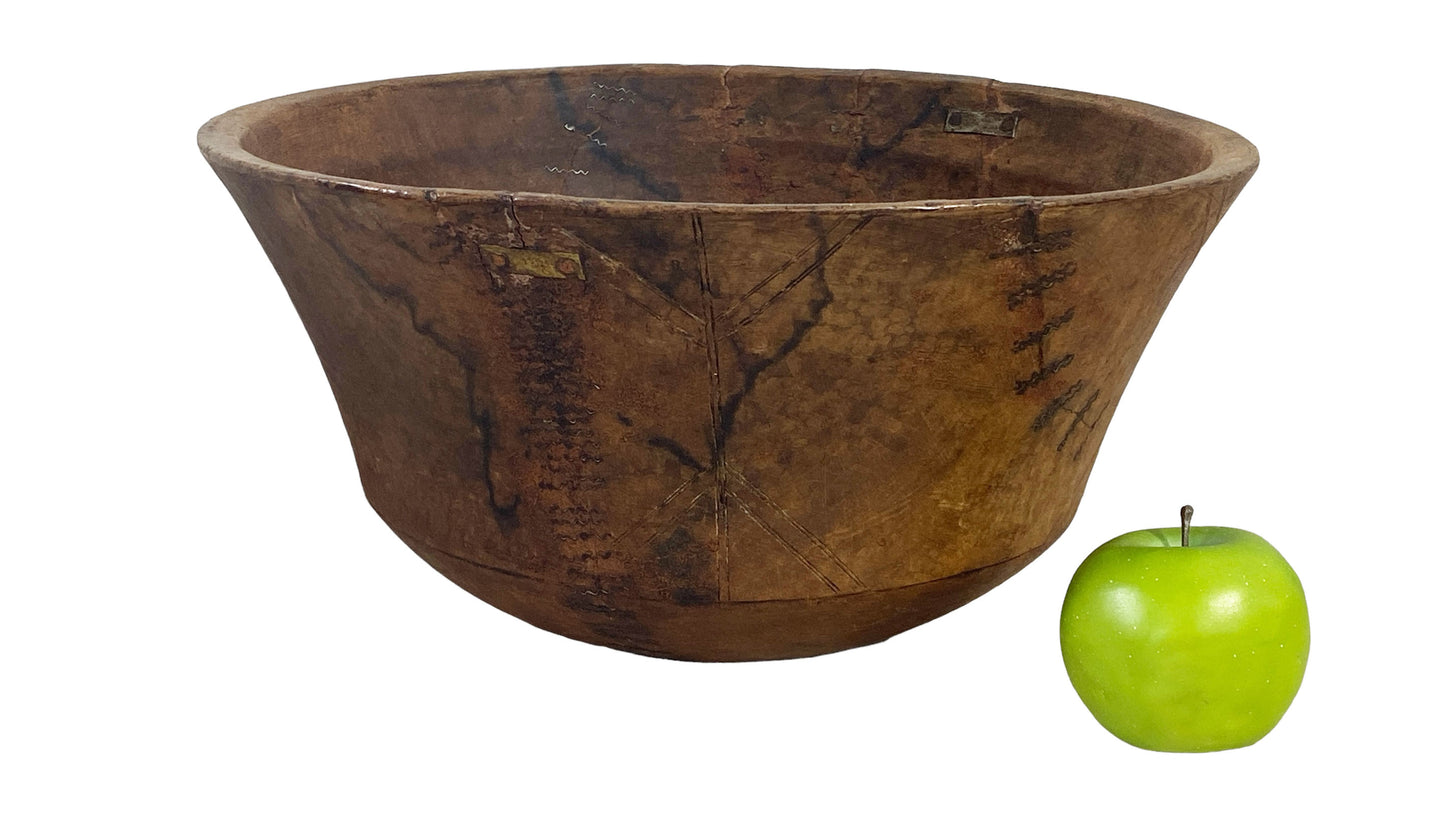 #6142 Large African Hausa Wooden Bowl From Niger 14" Diameter