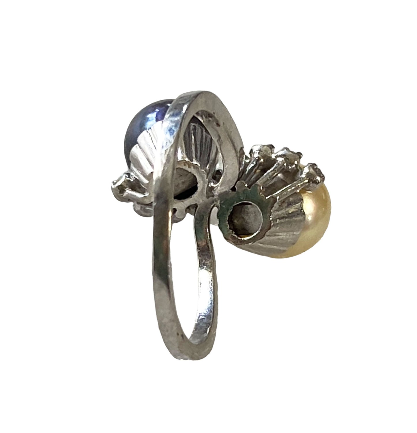 #4879 Retro Platinum Fresh Cultured Black & White Pearls and Diamonds Ring Sz 6.5