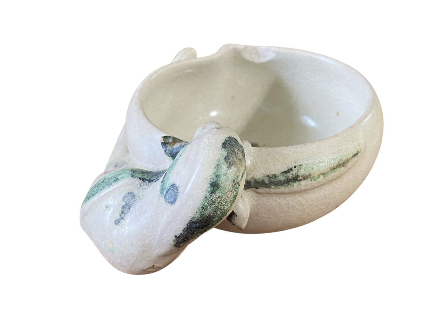 #6843 Hoi An Hoard Shipwreck Cup shaped like a peach w/ a parrot biting its edge Late 15th/16th C