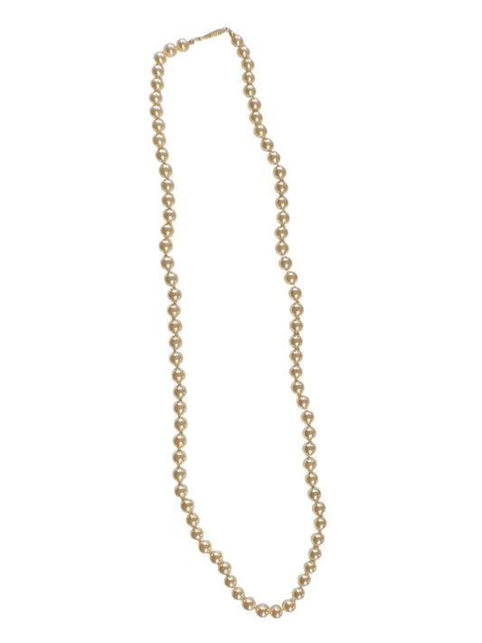 #6428 Vintage Czech Pearl Necklace With Faux gold tone  Clasp 14"
