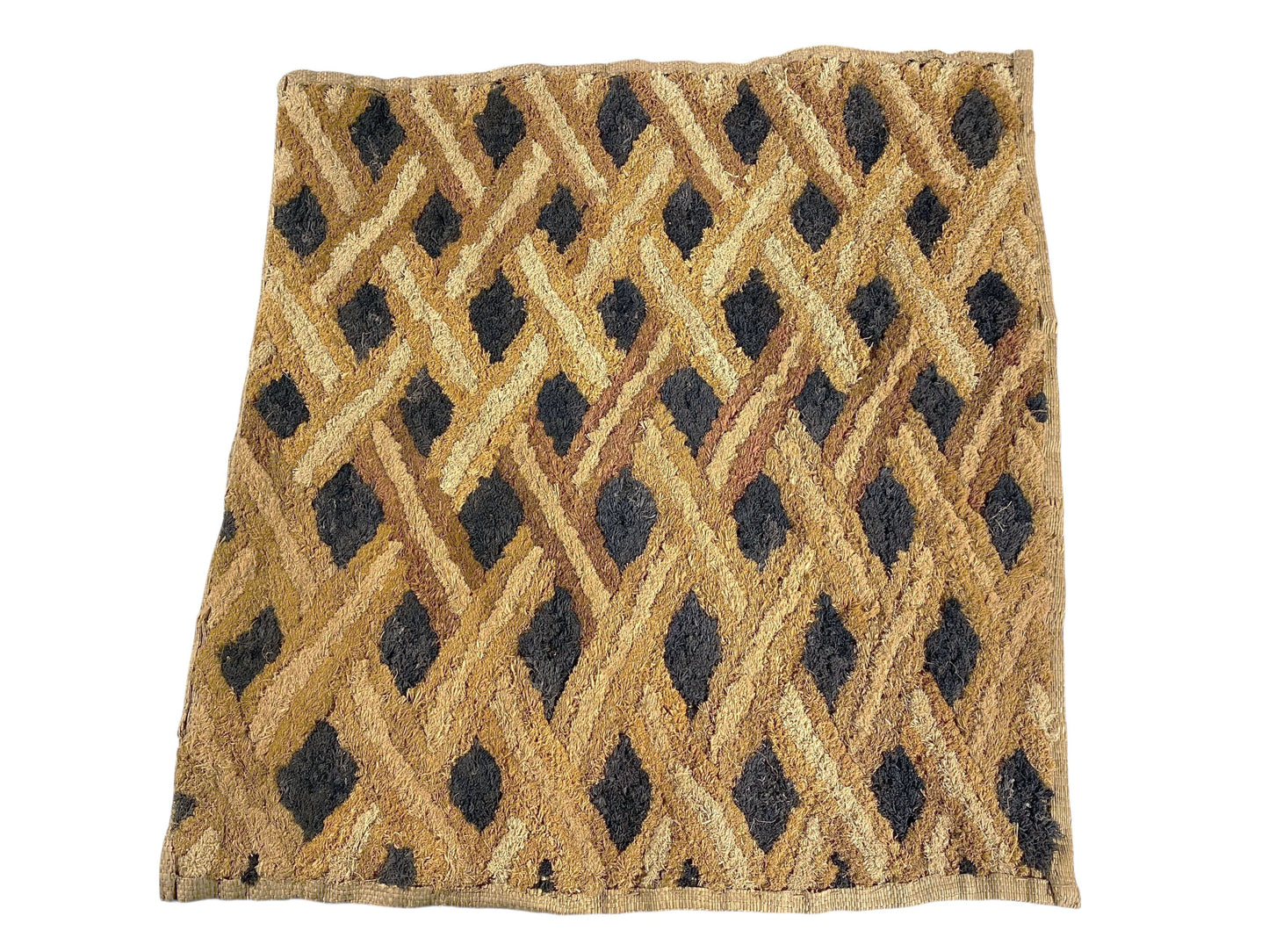 #2038 Superb African Kuba Kasai Velvet Raffia Textile Zaire 23 "by 22.5"