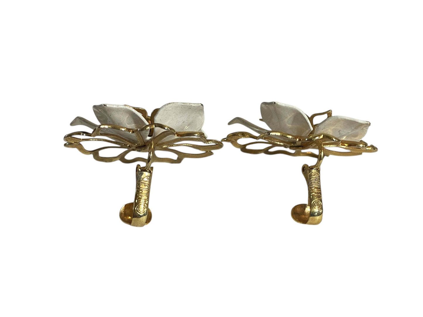 #6308 Vintage Signed Emmons Off White Enamel Gold Tone Clip On Earrings