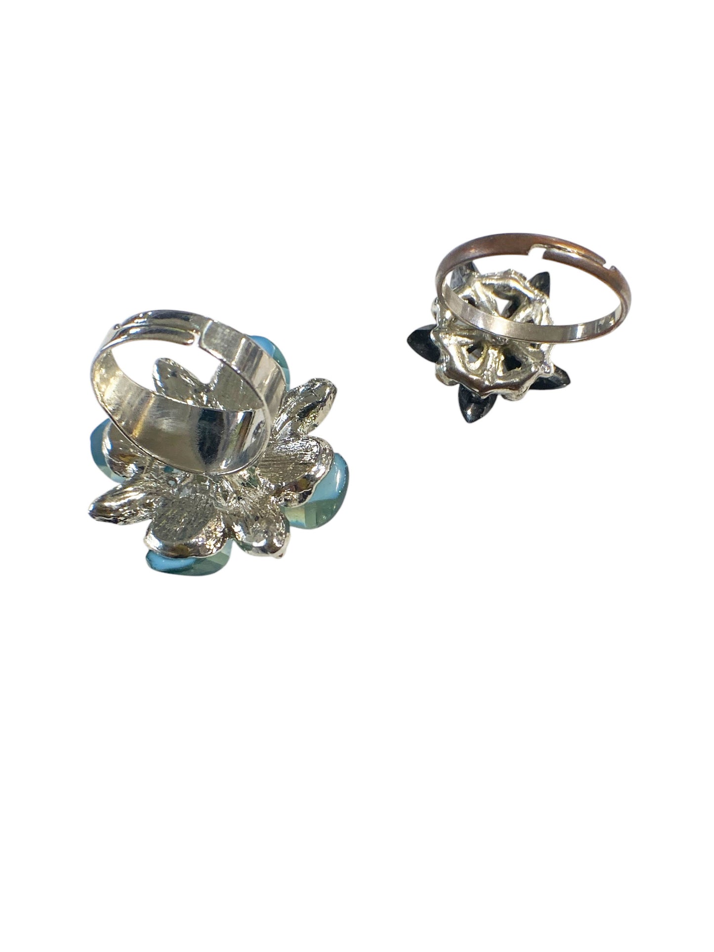 #6430 Set Of Two Vintage Rings Size 7 Resizable