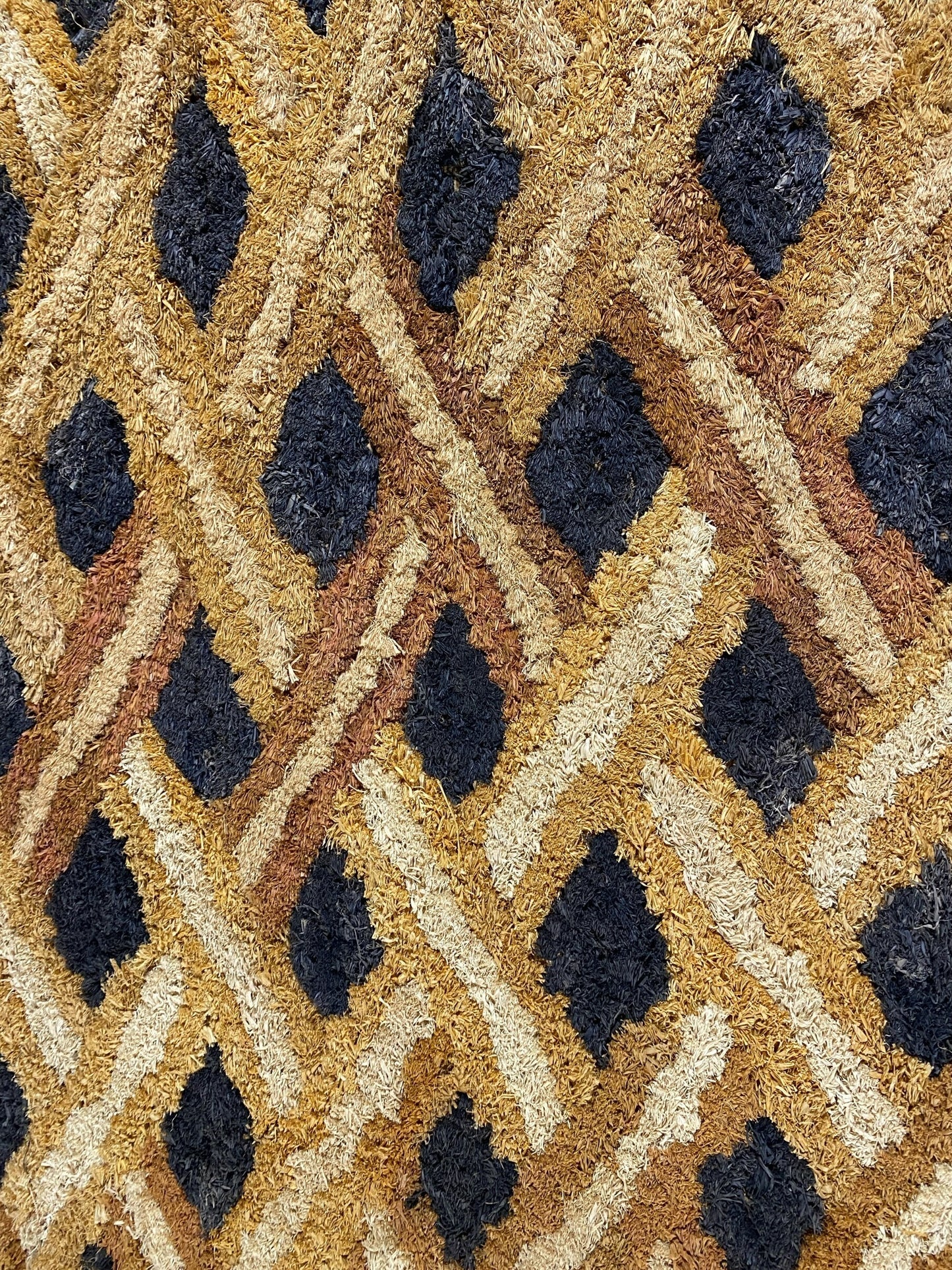#2038 Superb African Kuba Kasai Velvet Raffia Textile Zaire 23 "by 22.5"