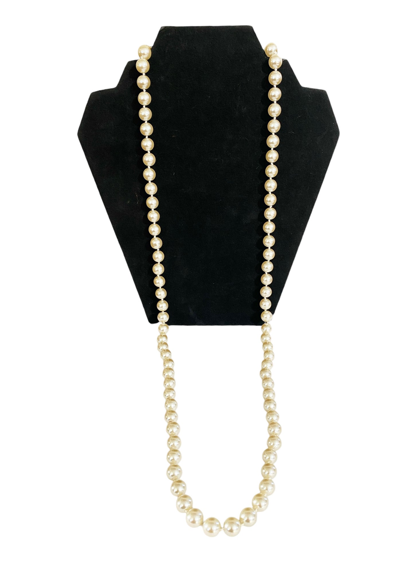 #6284 Vintage Czech Faux Large Pearl Necklace 18"