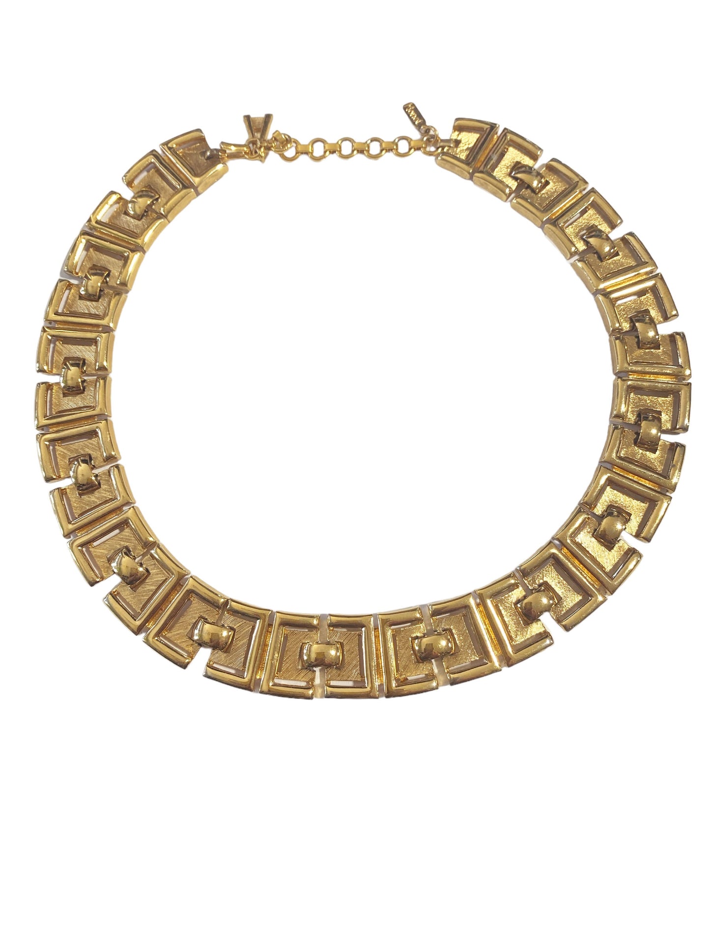 #7148 Vtg Monet Gold Tone Link Choker Collar Necklace Signed