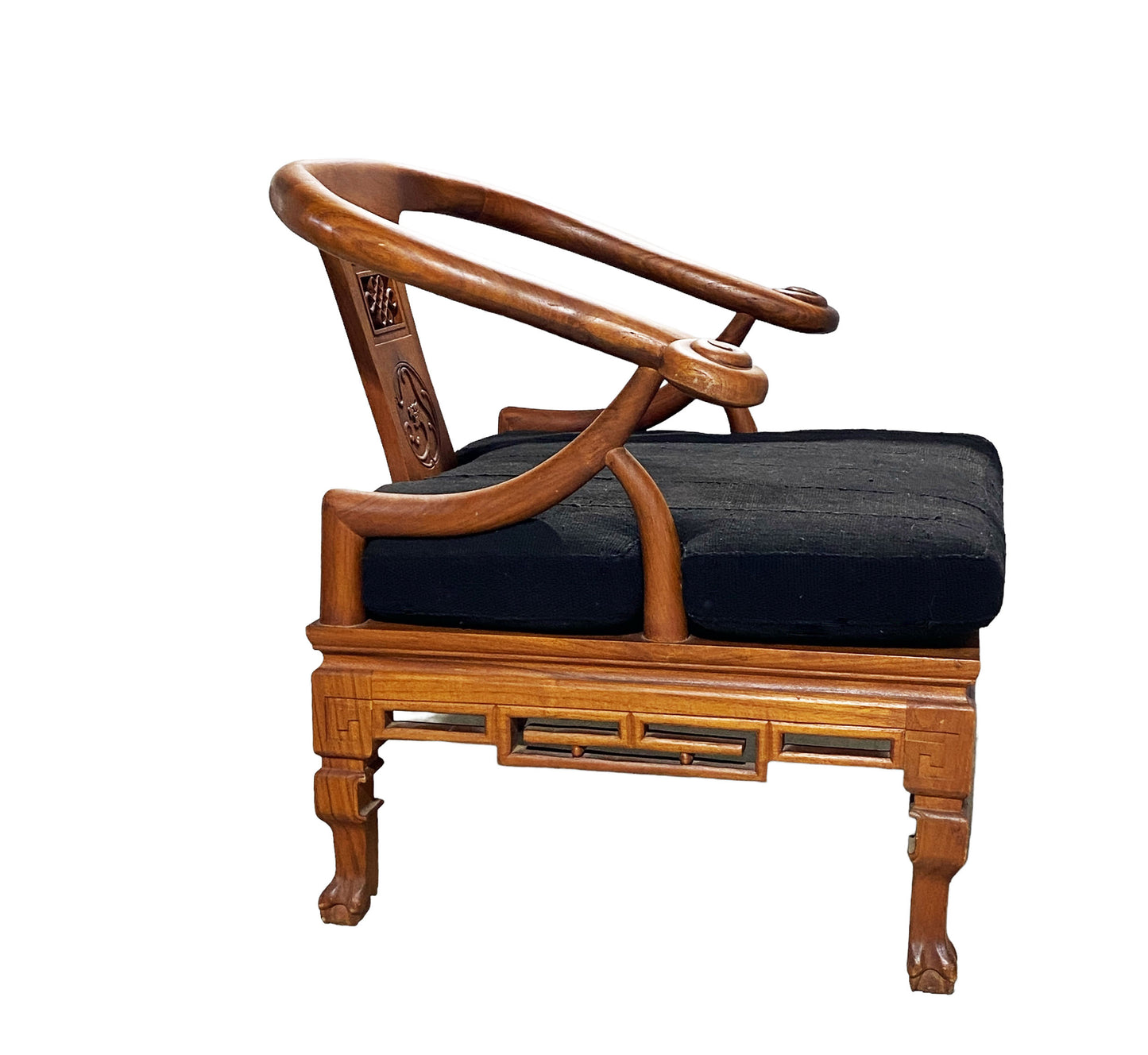 #6066 Mid Century Chinese/Japanese Style Horseshoe Back Chair