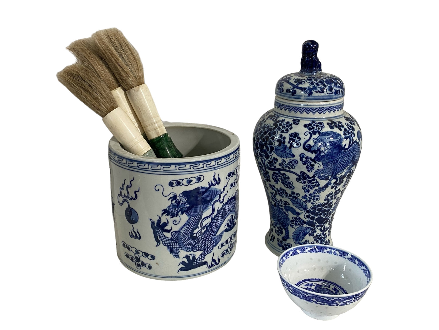#7249 Set of Three Blue And White Ginger Jar/ Cachepot/Bowl