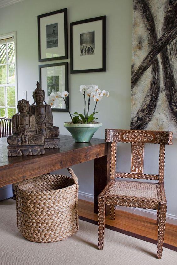 #4046 Chinoiserie 1920 Hand Carved Wood Goddess Guan Yin. 14.5" H