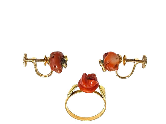 #4185 Vintage  18Kt Gold/ Coral Set Of Earrings And Ring Size 4