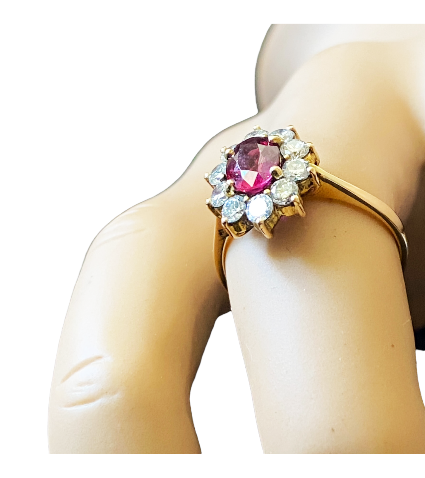 #4191  18K Yellow gold Ruby & Diamond Ring