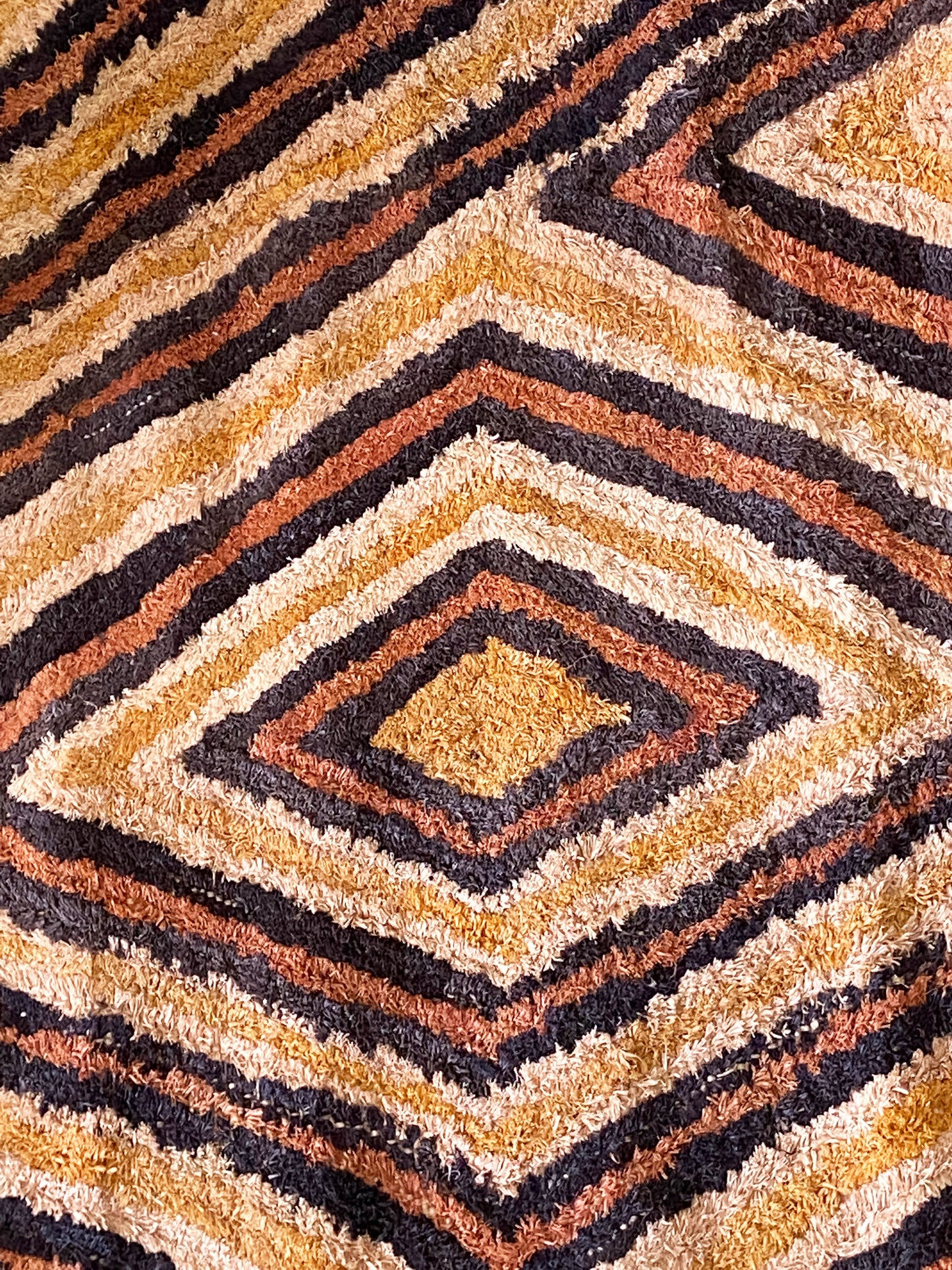# 2036 Superb African Kuba Kasai Velvet Raffia Textile Zaire 20 "by 23.5