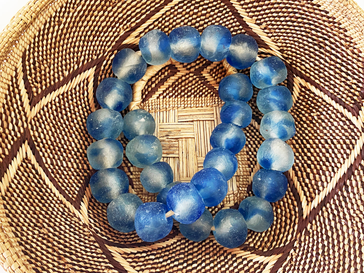 #3338 African Lg GlassTrading Beads Necklace 27" H