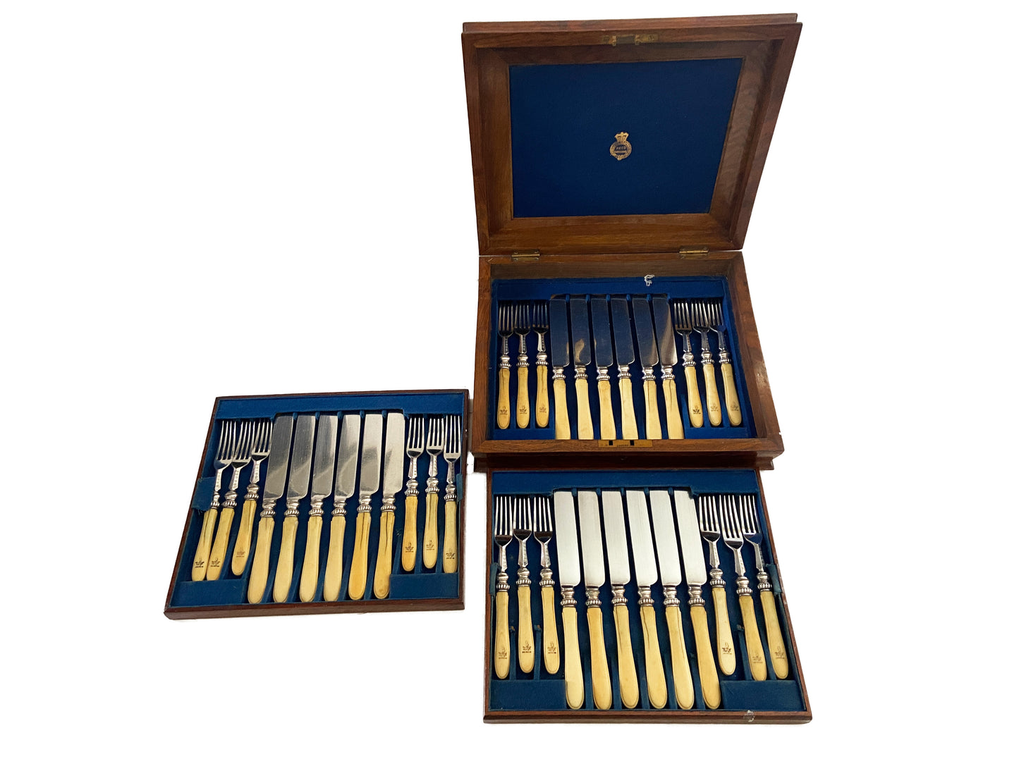 #3602 Antique Reed Cambridge Desert Flatware Set of 36 in a Box