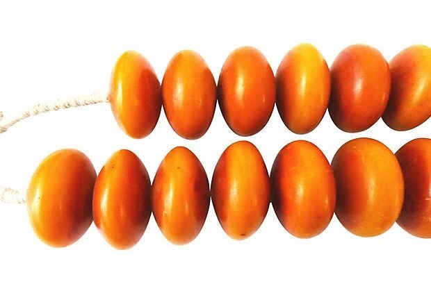 #591 Jumbo African Currency  32 Amber Beads Nigeria