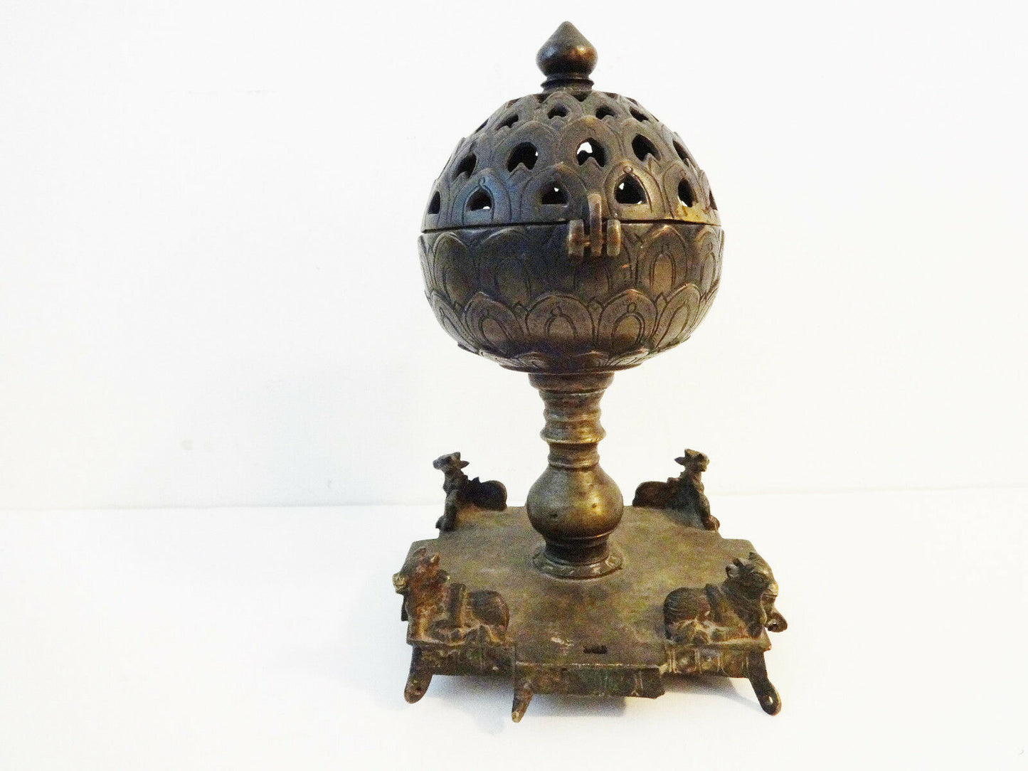 #989 Superb Rare 19th C Bronze Incense Burner India