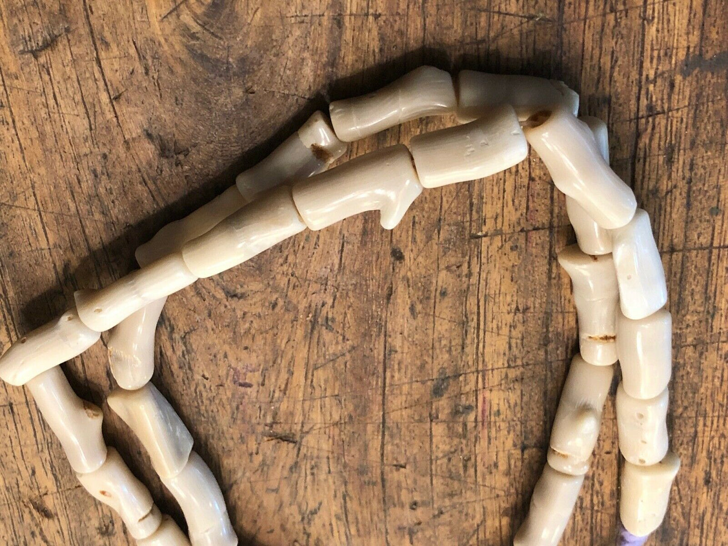 Superb Trade African Natural white Coral 32 Beads
