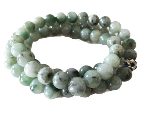 #1704 Superb  Jadeite Jade  Necklace 68 beads
