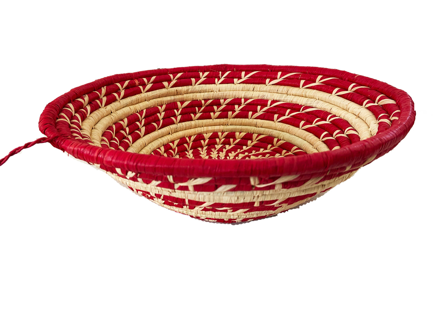#1834 Handmade Woven East African Burundi Basket 12.75" D by 4" H