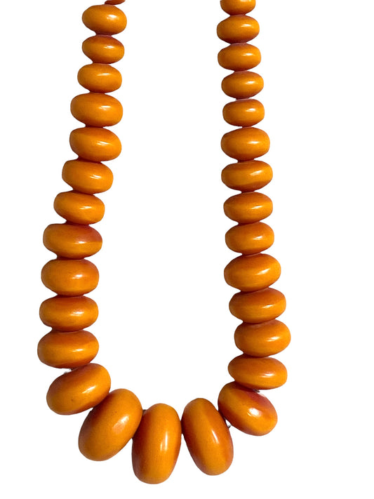 #4554 Superb LG Vtg African Simulated Amber Necklace w/ 71 trade beads