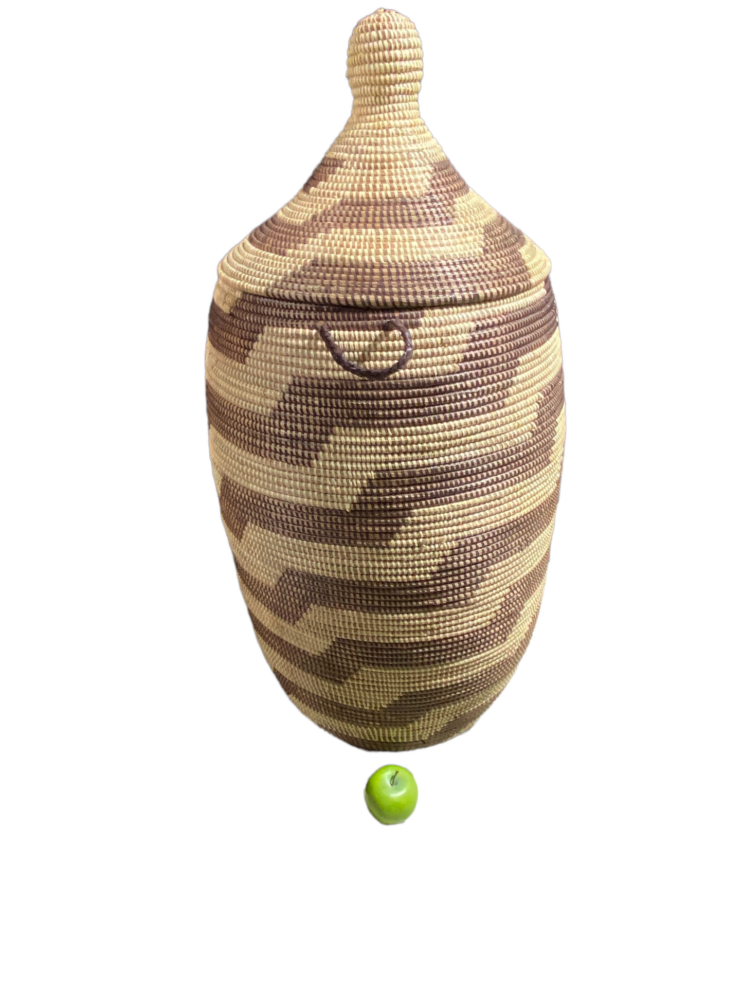 #4941 Lg Basket with Lid Senegal West Africa 39" H