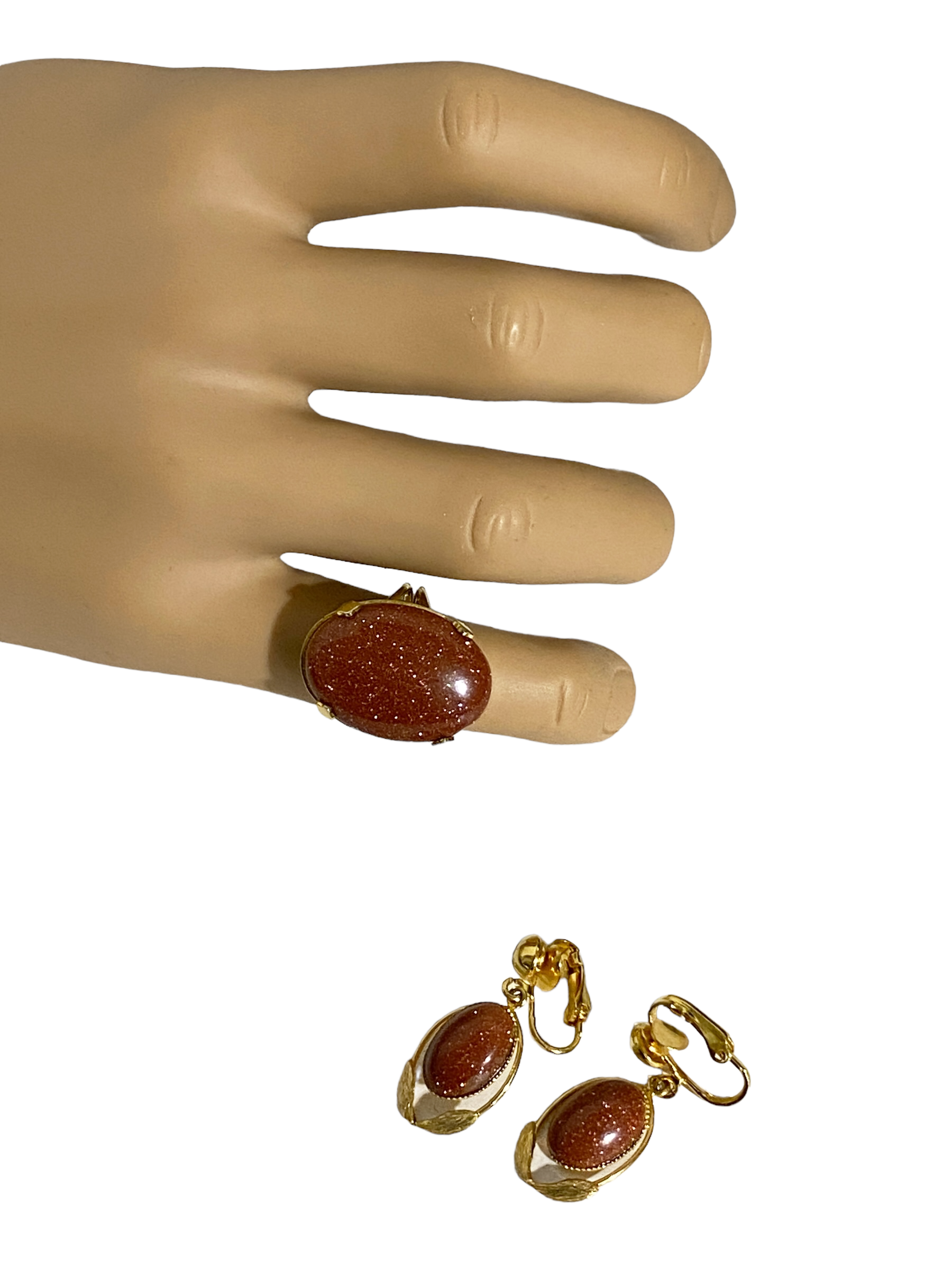 Vintage goldstone jewelry online