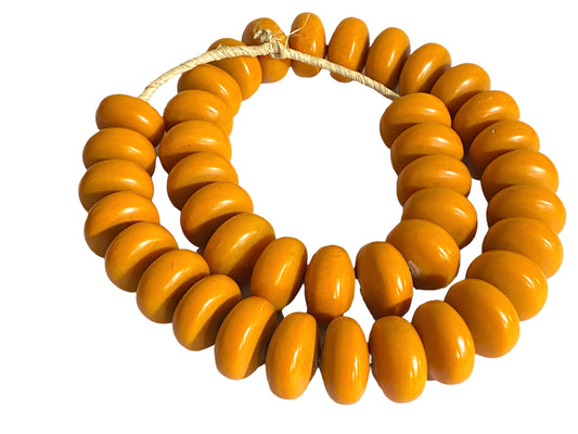 #4555  Jumbo African Currency  40  Amber Beads Nigeria
