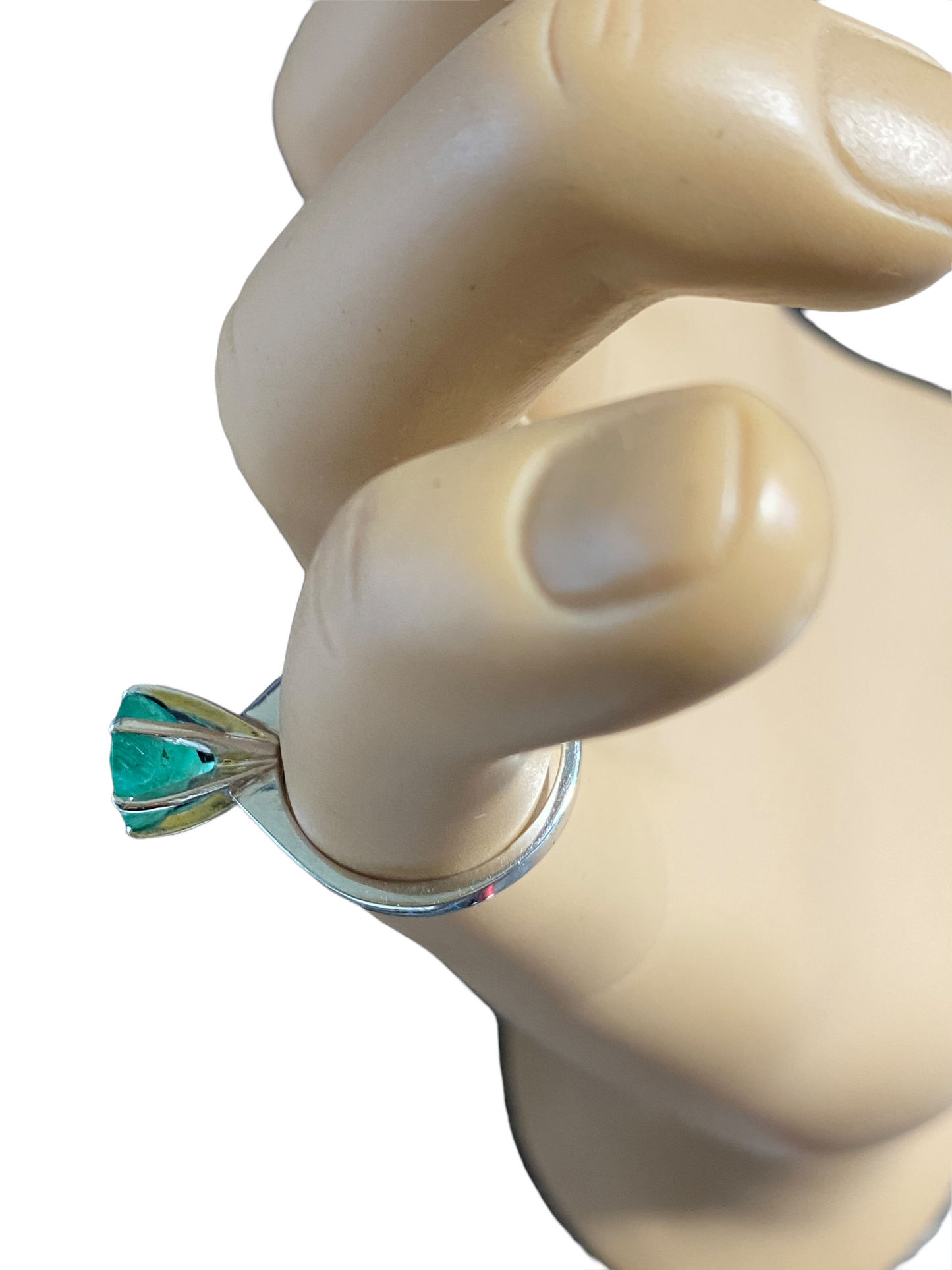 #4874 Retro 18 K White Gold Emerald One Stone Ring Size 5