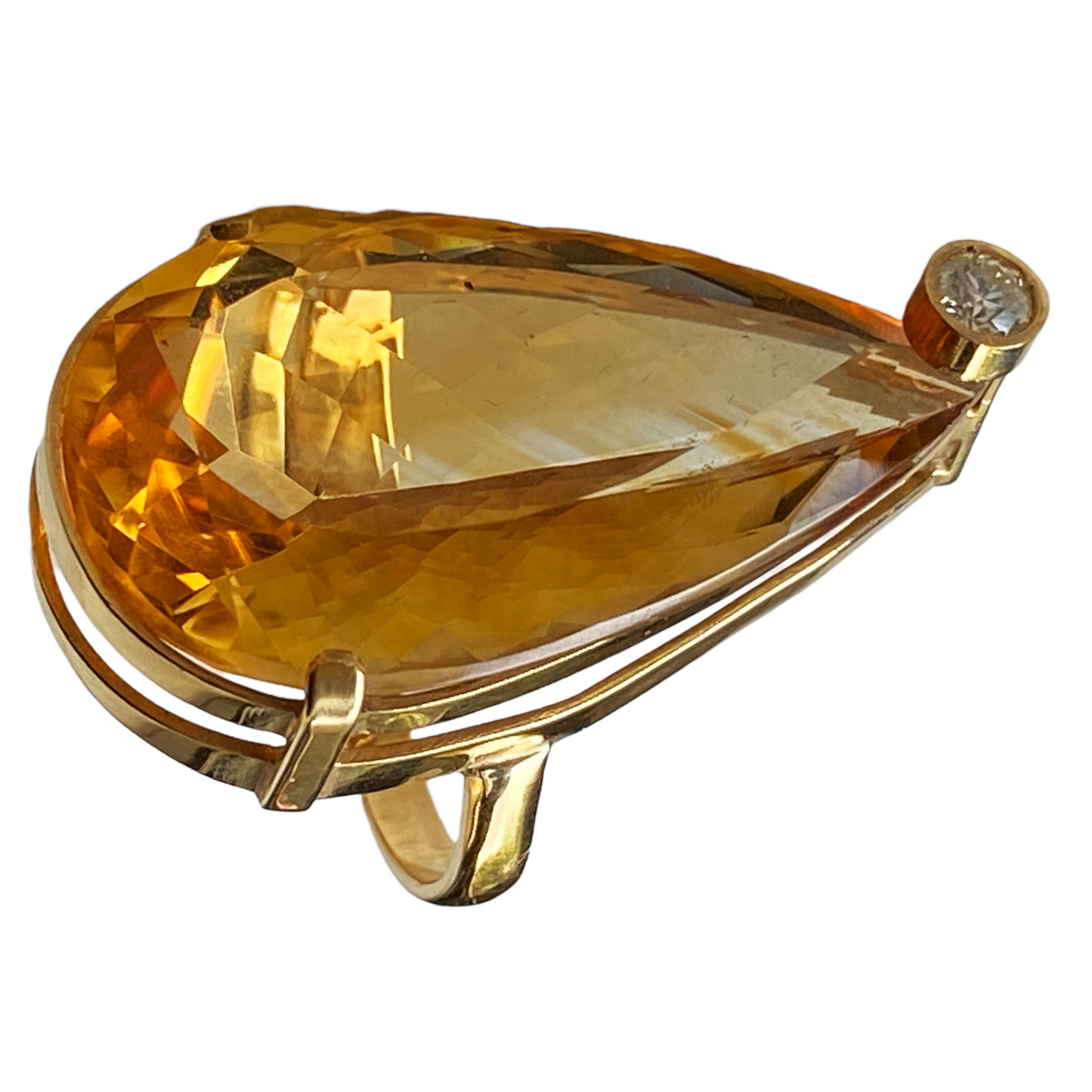 #2217 18K Gold Pear shaped Brazilian Citrine Quartz /Diamond Ring