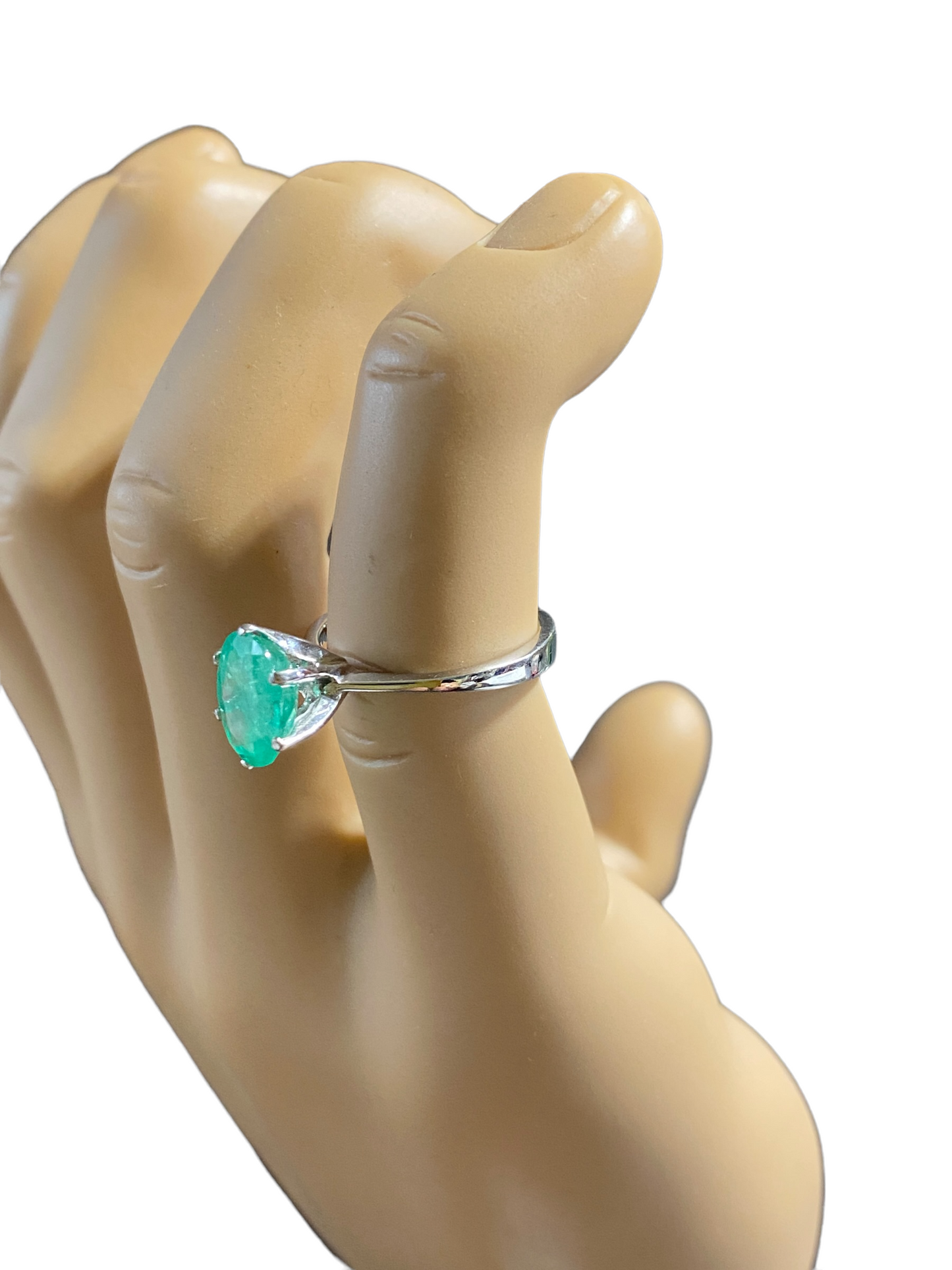 #4874 Retro 18 K White Gold Emerald One Stone Ring Size 5