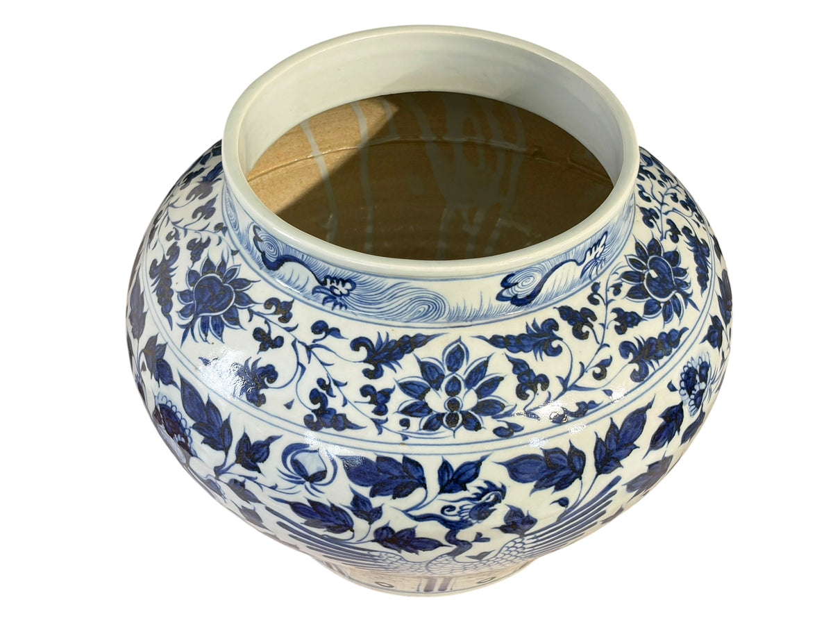 #3713 Vintage Ming Style Chinoiserie Blue and White Vase/Cachepot 11" H