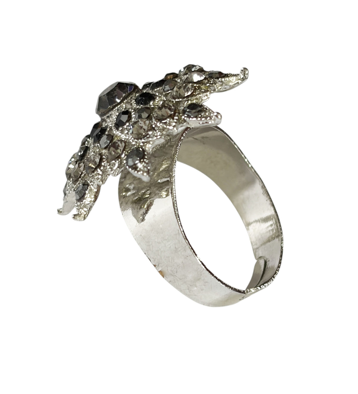 #56 Vintage Ring  W Unique Flower Shape Size 7 Resizable