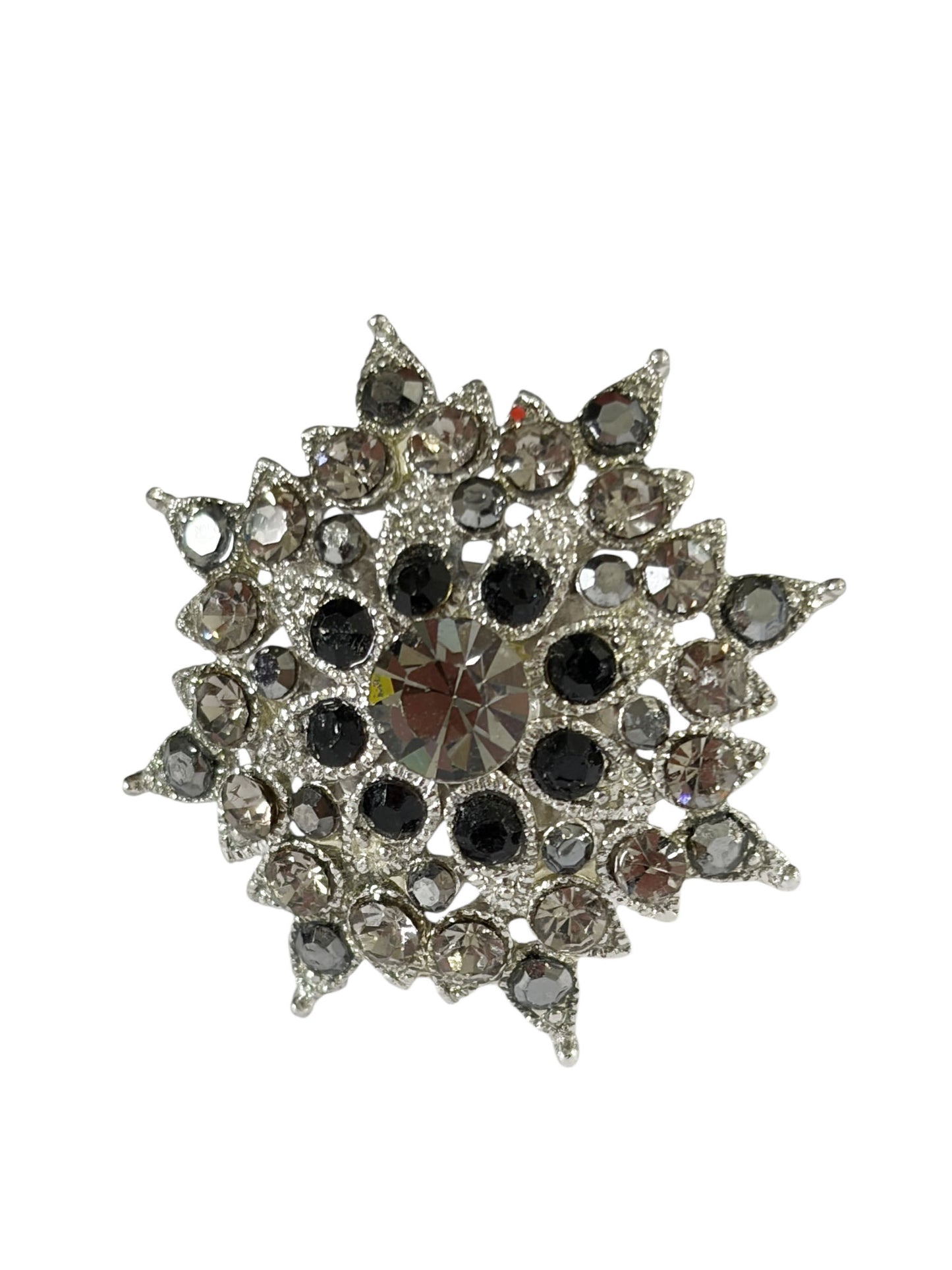 #56 Vintage Ring  W Unique Flower Shape Size 7 Resizable