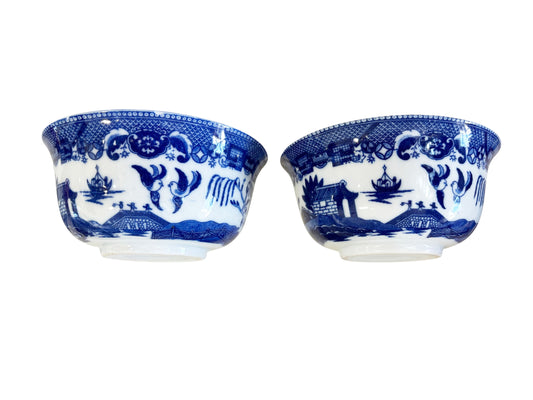 #703 Vintage Blue  and White Willow Pattern  Japanese Decorative  set of 2 Bowls Made in Japan