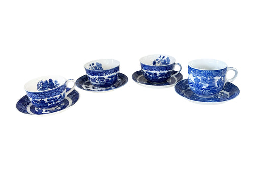 #701 Vintage Blue & White porcelain  Willow Pattern set of 4 Tea Cups Made in Japan