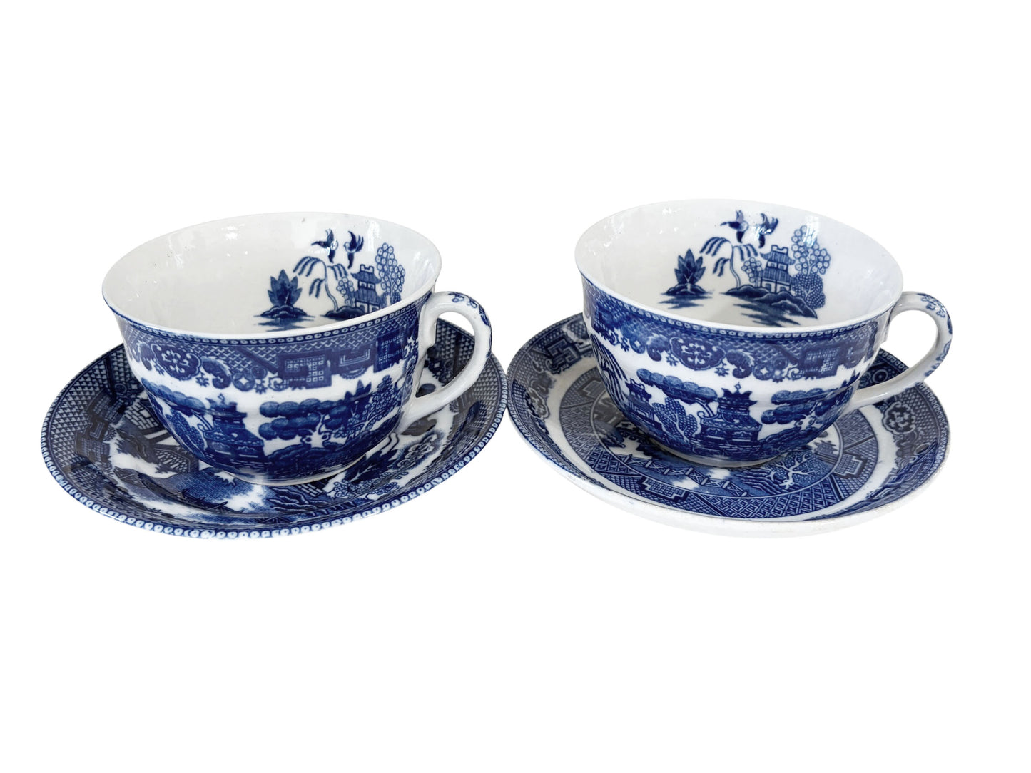 #701 Vintage Blue & White porcelain  Willow Pattern set of 4 Tea Cups Made in Japan