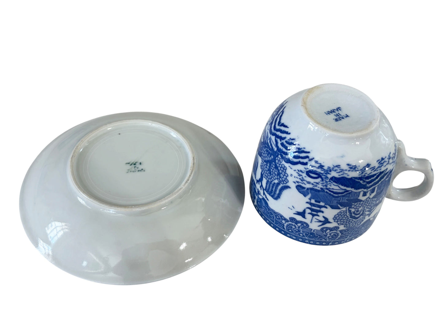 #701 Vintage Blue & White porcelain  Willow Pattern set of 4 Tea Cups Made in Japan