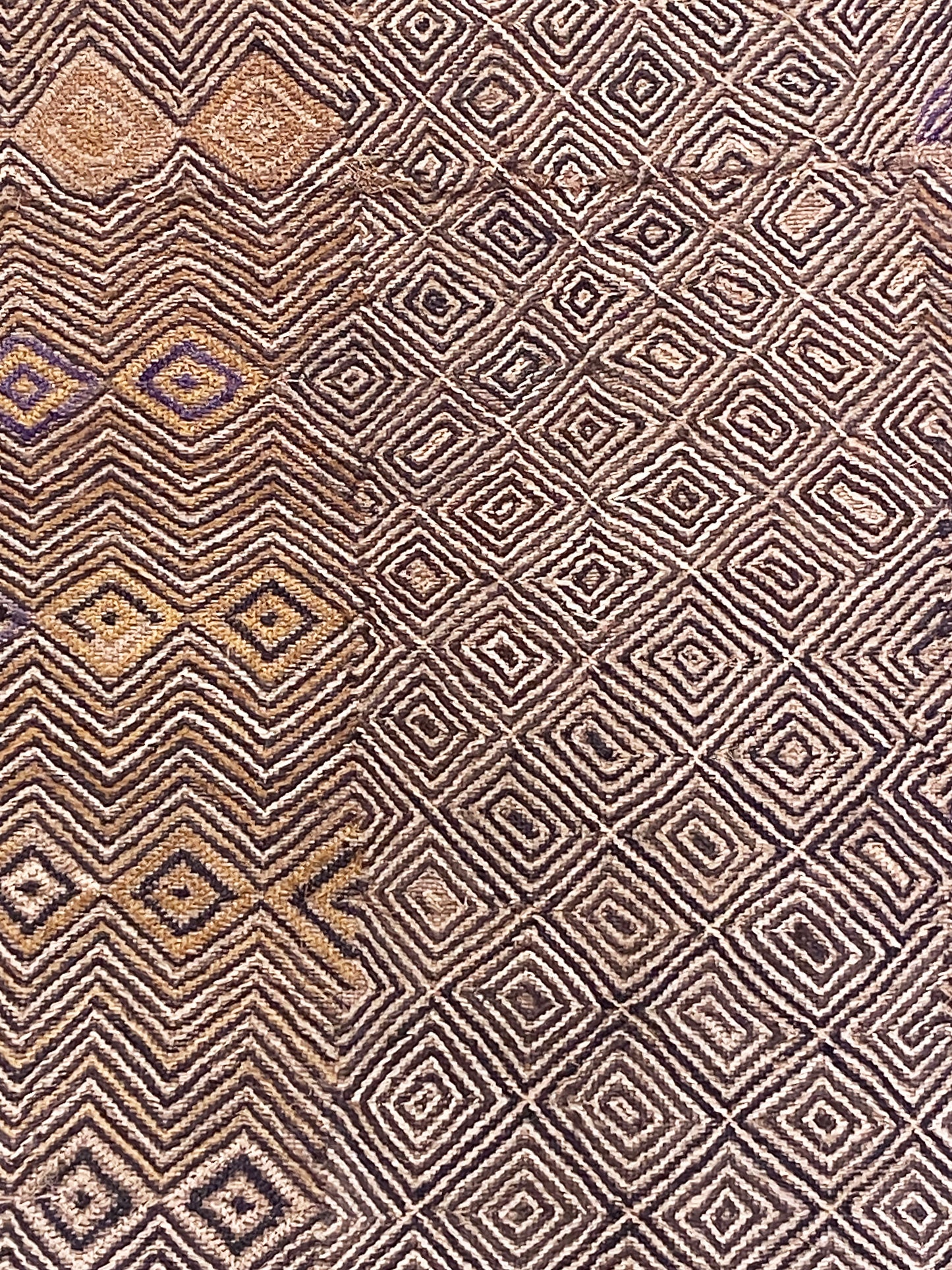 #368 Vintage African tribal Kuba Kasai Raffia Textile  40"